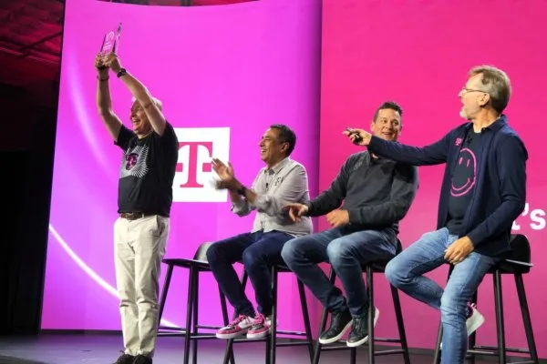 From underdog to top dog? T-Mobile completes a 12-year quest — but Verizon claims not so quick