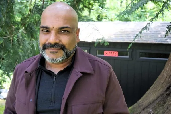 The front lines of creativity: Journalist and educator Hanson Hosein on AI and solo storytelling